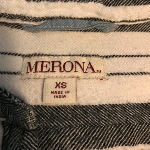 🔴 Merona button down - Picture 3 of 4